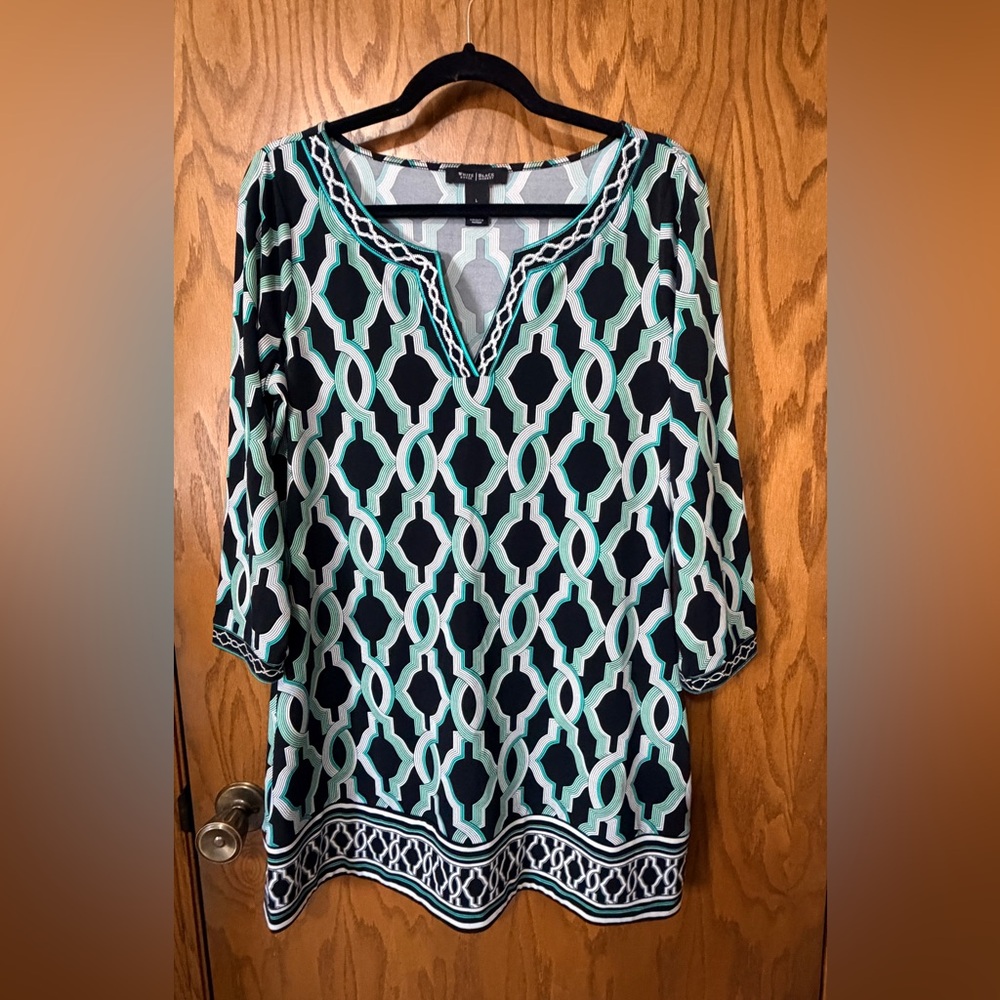 White House Black Market Black and Green Geometric Tunic